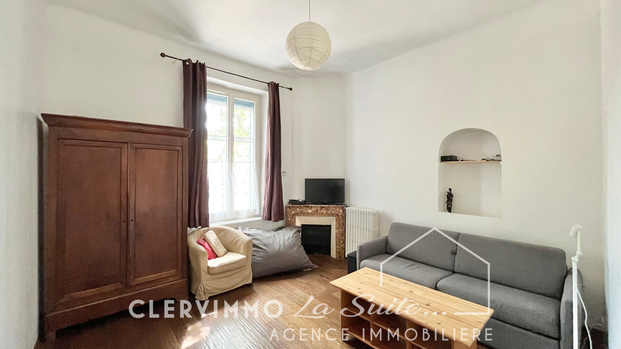 Location Appartement 4 pièces 75m² MARSEILLE 11ème - Photo 1