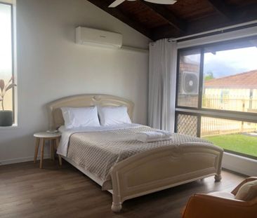 Renovated 3 Bedroom House in Helensvale - Photo 5