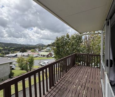 Tidy Three Bedroom In Kamo - Photo 2