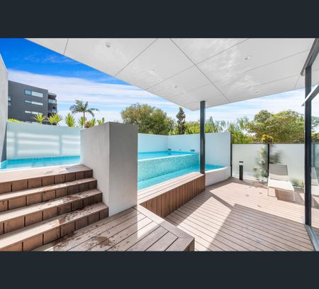 604/8 Henley Street, Como, WA 6152 - Photo 5