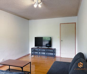 Strathfield - Photo 5