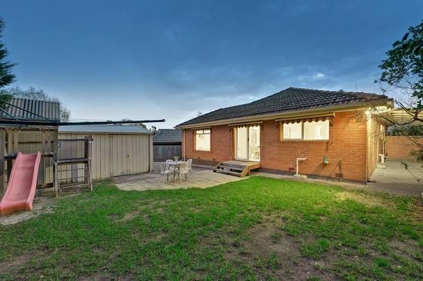 15 Wilkinson Street, Macleod - Photo 1