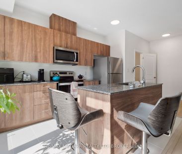 For Lease - 2 Sidney Rose Common, St. Catharines, Ontario - Photo 1