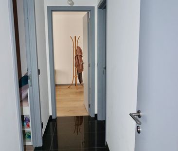 Recent goed gelegen duplexappartement met 2 slaapkamers, 3 grote te... - Foto 4