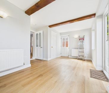 5 bedroom semi-detached house to rent - Photo 5
