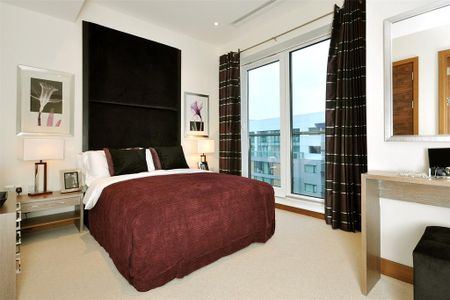 2 bedroom penthouse to rent - Photo 3