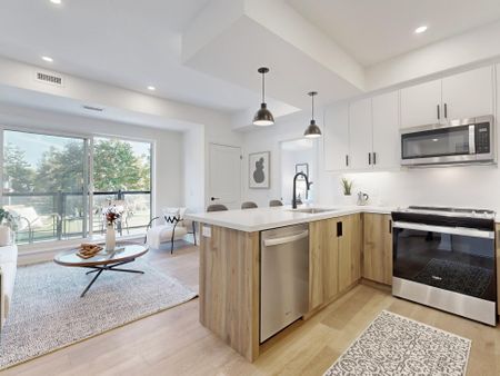 For Lease - 49 Charles Street Unit# 204, Newmarket, Ontario - Photo 3