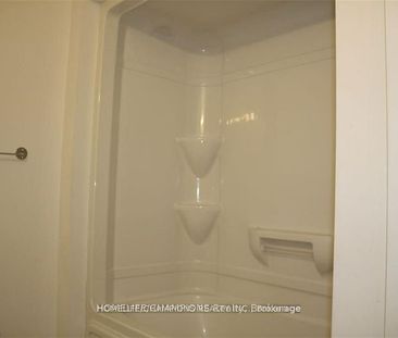 For Lease - 3 Tegan Court, Loyalist, Ontario - Photo 2