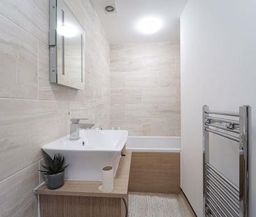 7 bedroom terraced house to rent - Photo 4