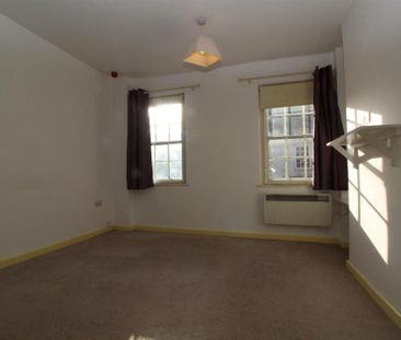 1 bedroom house to rent - Photo 2