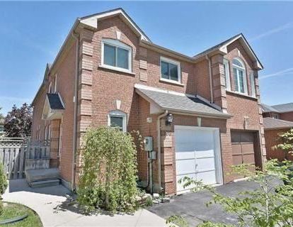 For Lease - 102 Lent Crescent, Brampton, Ontario - Photo 1