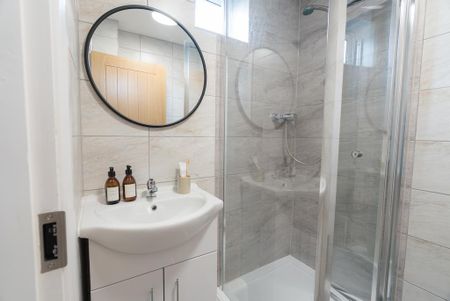 Studio to rent - Photo 4