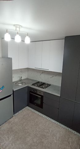 Garsoniera de inchiriat zona EST - Fotografie 3