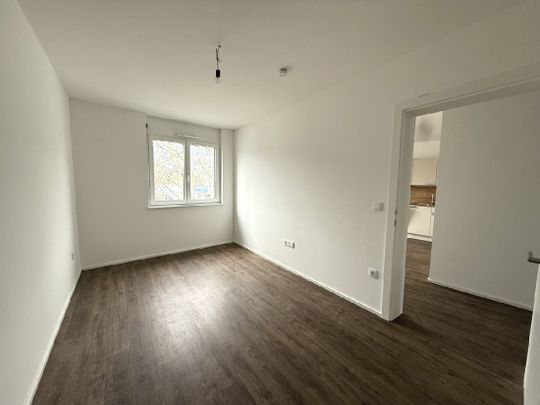 Lichtdurchflutete Mietwohnung mit Balkon …! - Foto 1