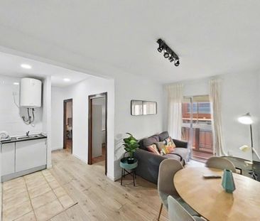 Piso de alquiler en Universidad - Photo 2