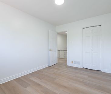 For Lease - 243 Apache Trail Unit# Upper, Toronto, Ontario - Photo 3