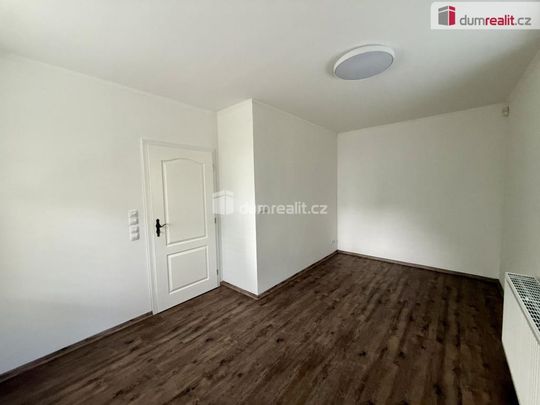 Pronájem bytu 2+kk 40 m2 - Fotografie 1