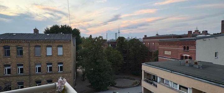 Wohnung zur Miete in Kreuzberg mit Blick auf den Fernsehturm - Foto 1