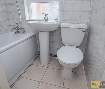 3 Bedroom End Terraced House For Rent - Photo 1