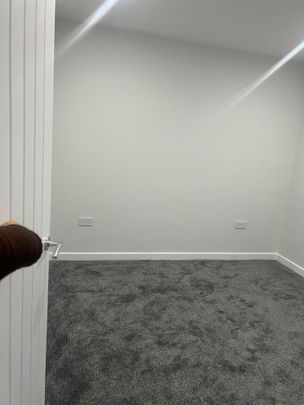 1 Bed Flat, Strathmore Avenue, LS9 - Photo 1