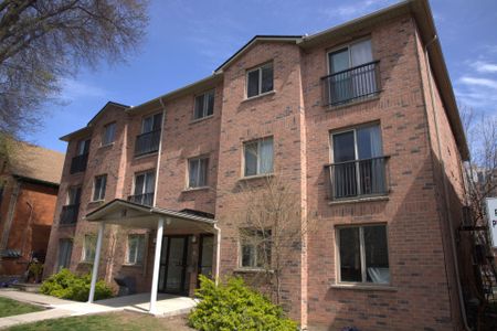 For Lease - 28 Victoria Avenue Unit# 314, Hamilton, Ontario - Photo 3