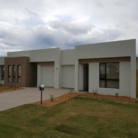 1/16 Tarcoola Street, Wyreema QLD 4352 - Apartment For Rent | Domain - Photo 5