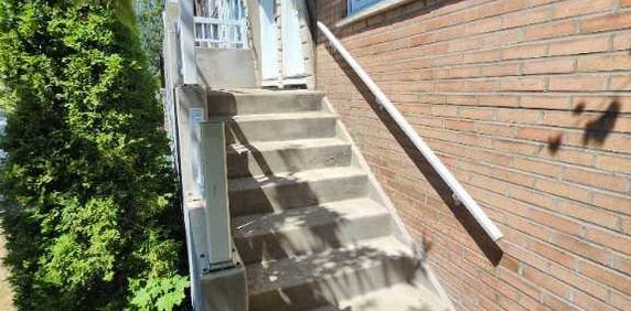 Appartement a Louer 5 1/2 (Montreal) - Photo 2