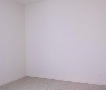 Appartement te huur in Antwerpen voor € 780 met 1 slaapkamer - Foto 2