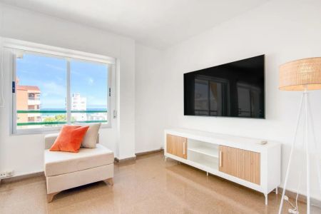 Apartamento de alquiler en Calle Devesa, 3, Playa de Gandia - Photo 2