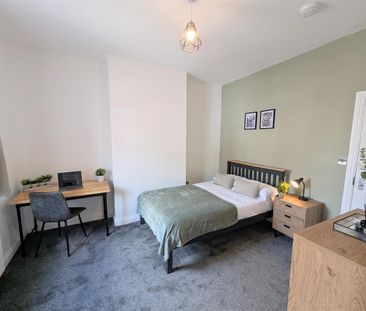 1 Beds - Terraced House - - Photo 6