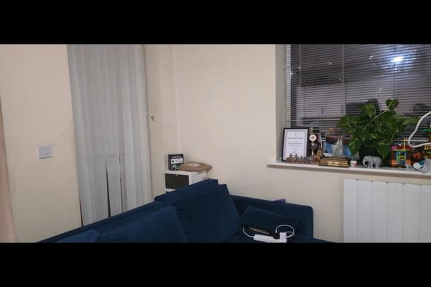 2 Bed Flat, Lowry Court, HA3 - Photo 1