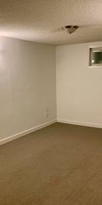 Spacious 1-Bedroom Basement for Rent - Photo 3