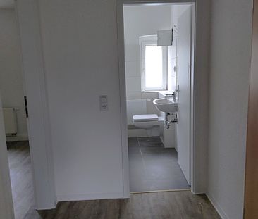 NEU!- 2 Raumwohnung mit großer Küche plus 200,00 € Gutschrift! - Foto 1