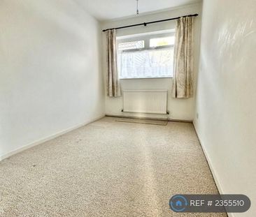 3 bedroom bungalow to rent - Photo 3