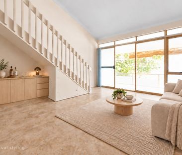 Unique loft style apartment - Photo 1