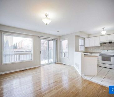 For Lease - 89 Grasslands Avenue, Richmond Hill, Ontario - Photo 3