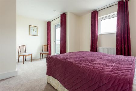 3 bedroom penthouse to rent - Photo 5