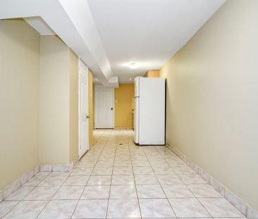 For Lease - 218 Broadview Avenue Unit# Lower, Toronto, Ontario - Photo 6