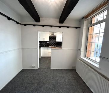 2 bedroom terraced house to rent - Photo 3