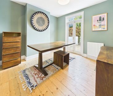 3 bedroom terraced house to rent - Photo 5