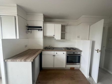 1 bedroom flat to rent - Photo 5