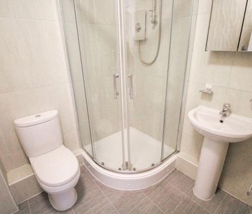 Studio to rent - Photo 6