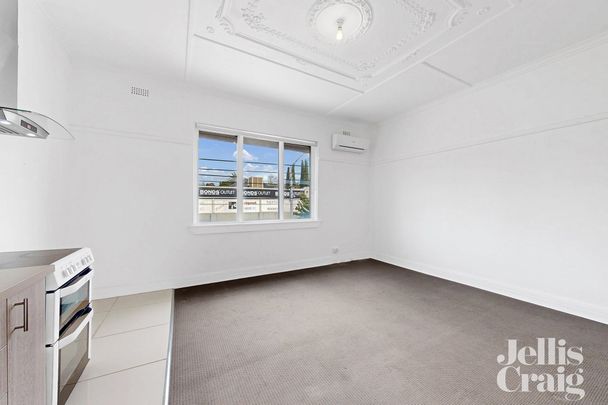 2/117 Whitehorse Road, Deepdene - Photo 1