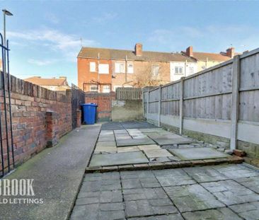 2 bedroom terraced house to rent - Photo 6