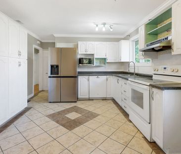 For Lease - 925 Moorvale Street Unit# Upper Unit, Overbrook - Castl... - Photo 4