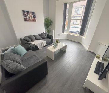 1 bedroom in a house share to rent - Photo 1