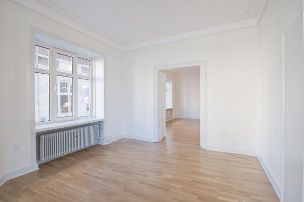 Charmerende lejlighed i hjertet af Aalborg med grønne områder - Photo 1