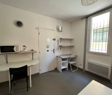 Location Appartement 1 pièce 15m² NARBONNE 11100 - Photo 3