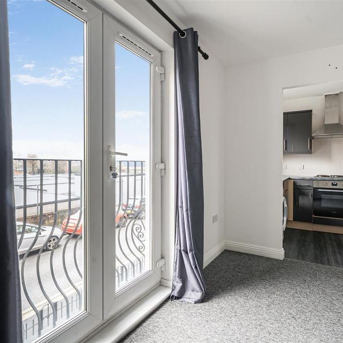 2 bedroom apartment to rent - Photo 1