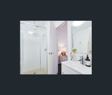 205/9 Watt Street, Newcastle, NSW 2300 - Photo 3